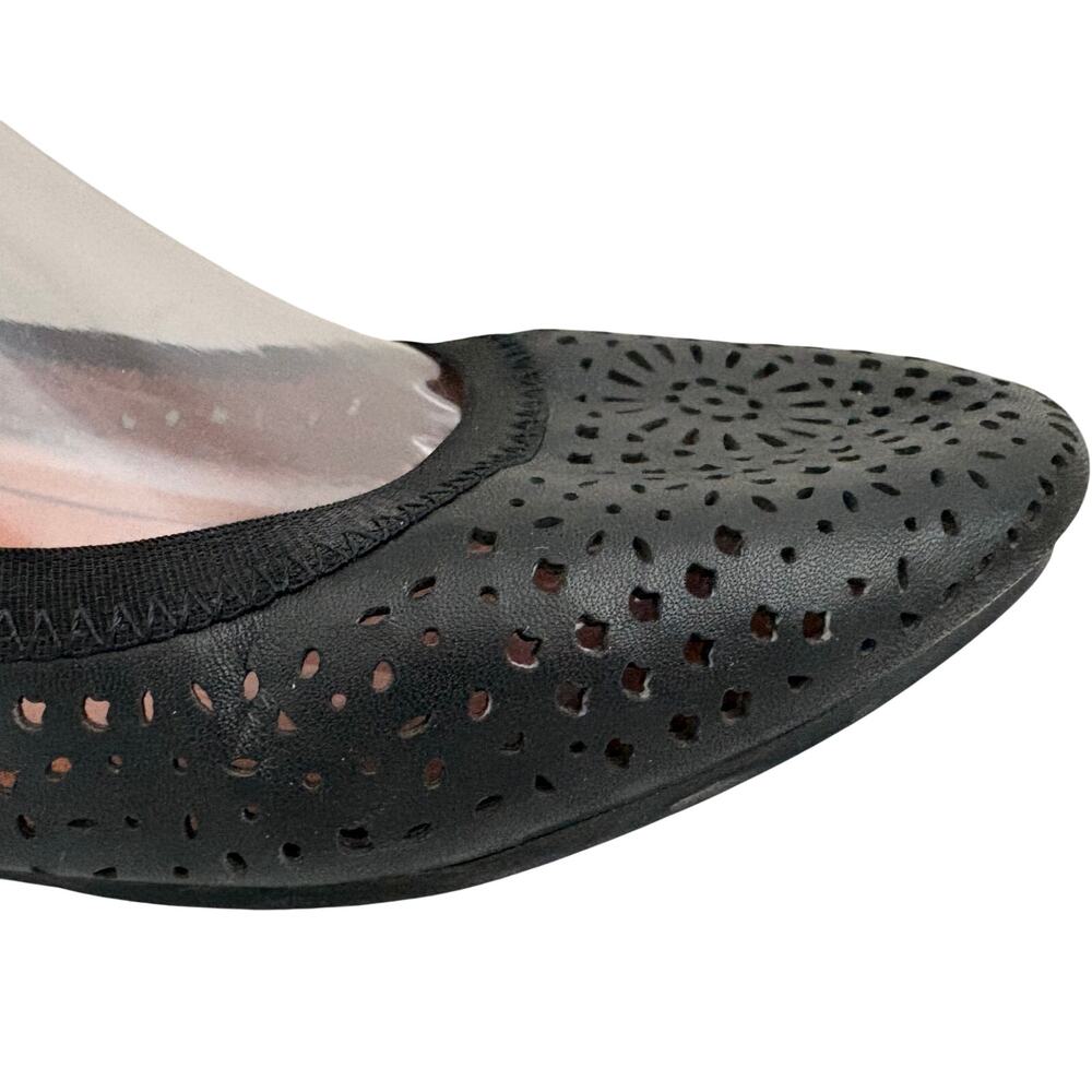 VIONIC Robyn Black Leather Laser Cut Ballet Flats Slip On Orthotic Feminine 8W - Picture 4 of 12
